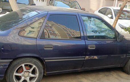 Opel Vectra A, 1995 год, 109 000 рублей, 1 фотография