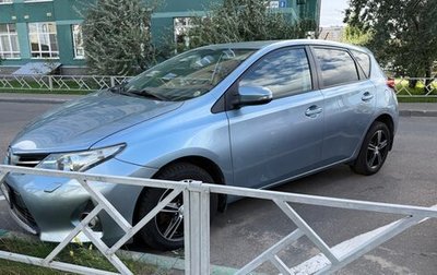 Toyota Auris II, 2013 год, 899 000 рублей, 1 фотография