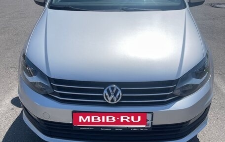 Volkswagen Polo VI (EU Market), 2017 год, 980 000 рублей, 2 фотография