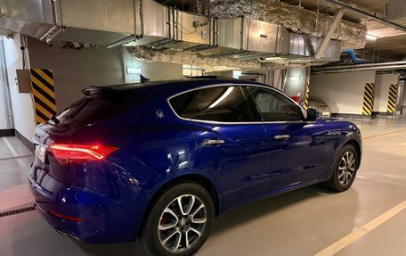Maserati Levante I, 2017 год, 4 150 000 рублей, 4 фотография