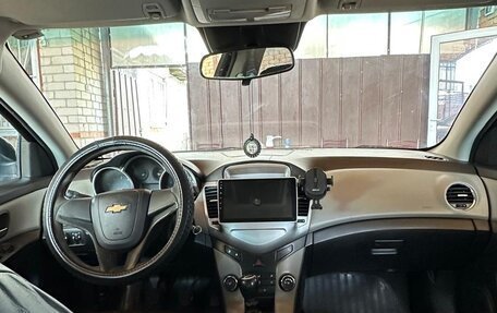 Chevrolet Cruze II, 2012 год, 630 000 рублей, 7 фотография