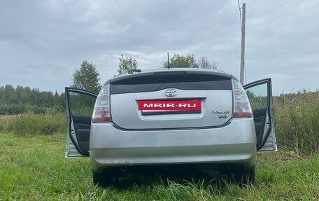 Toyota Prius, 2009 год, 800 000 рублей, 10 фотография
