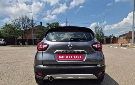 Renault Kaptur I рестайлинг, 2021 год, 1 659 000 рублей, 3 фотография