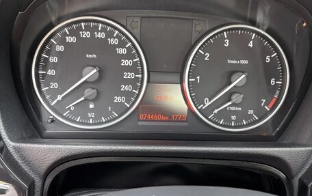 BMW 3 серия, 2010 год, 2 700 000 рублей, 27 фотография