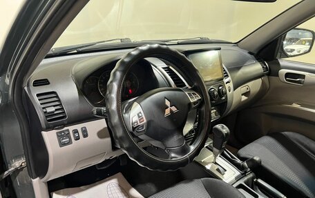 Mitsubishi Pajero Sport II рестайлинг, 2008 год, 1 000 000 рублей, 10 фотография