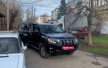 Toyota Land Cruiser Prado 150 рестайлинг 2, 2019 год, 4 937 500 рублей, 2 фотография