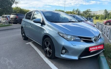 Toyota Auris II, 2013 год, 899 000 рублей, 4 фотография