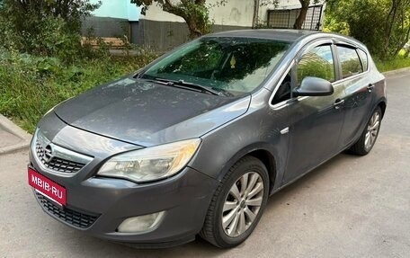 Opel Astra J, 2011 год, 400 000 рублей, 6 фотография