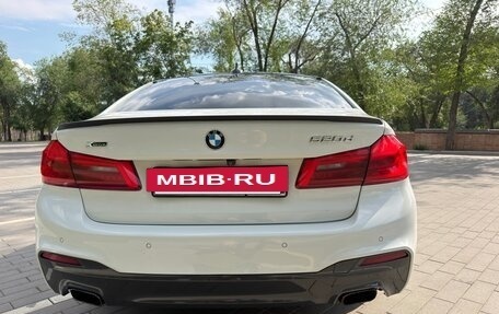 BMW 5 серия, 2020 год, 3 600 000 рублей, 2 фотография