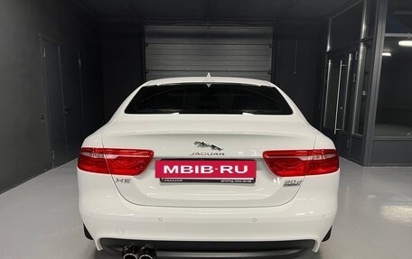 Jaguar XE I рестайлинг, 2016 год, 2 300 000 рублей, 8 фотография