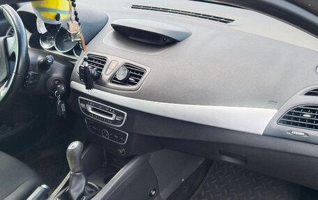 Renault Megane III, 2011 год, 680 000 рублей, 15 фотография
