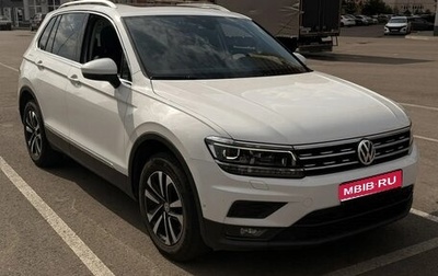 Volkswagen Tiguan II, 2019 год, 2 600 000 рублей, 1 фотография