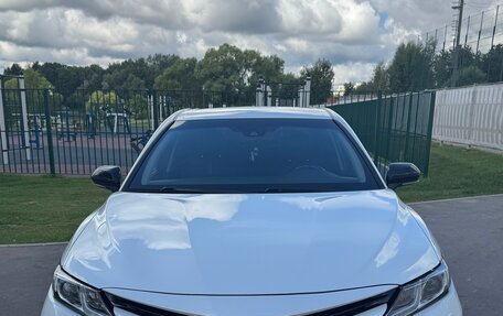 Toyota Camry, 2020 год, 3 150 000 рублей, 1 фотография