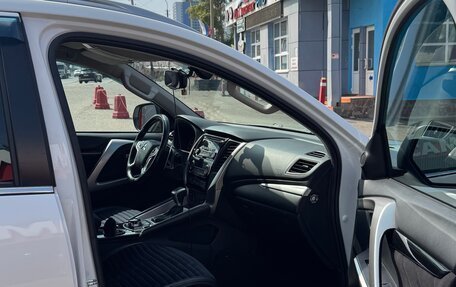 Mitsubishi Pajero Sport III рестайлинг, 2018 год, 2 500 000 рублей, 5 фотография