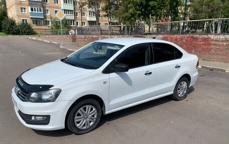 Volkswagen Polo VI (EU Market), 2018 год, 870 000 рублей, 2 фотография