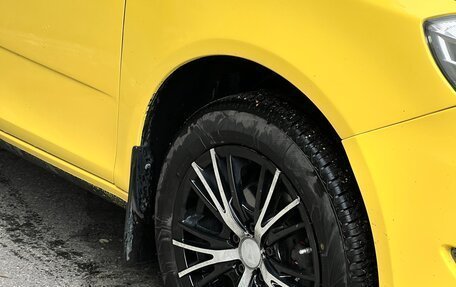 Skoda Fabia II, 2011 год, 650 000 рублей, 2 фотография