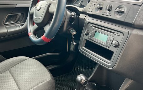 Skoda Fabia II, 2011 год, 650 000 рублей, 4 фотография