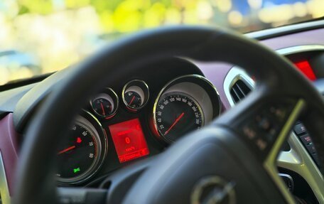 Opel Astra J, 2013 год, 1 200 000 рублей, 18 фотография