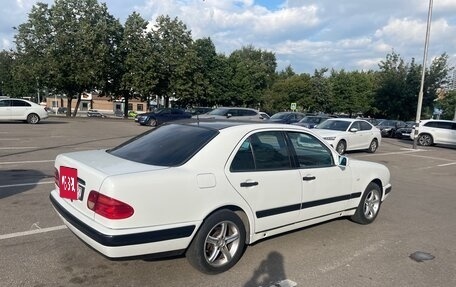 Mercedes-Benz E-Класс, 1997 год, 450 000 рублей, 15 фотография