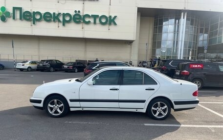 Mercedes-Benz E-Класс, 1997 год, 450 000 рублей, 14 фотография