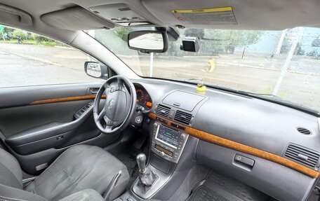 Toyota Avensis III рестайлинг, 2007 год, 750 000 рублей, 10 фотография