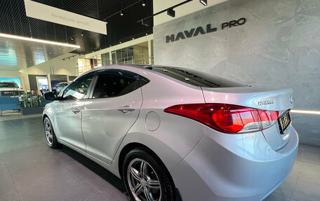 Hyundai Elantra V, 2013 год, 1 049 000 рублей, 2 фотография