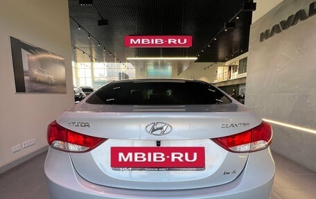 Hyundai Elantra V, 2013 год, 1 049 000 рублей, 3 фотография