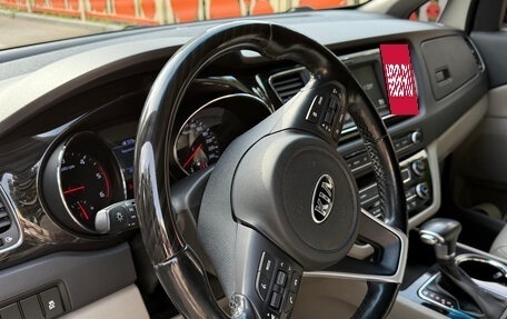 KIA Carnival III, 2018 год, 3 170 000 рублей, 21 фотография
