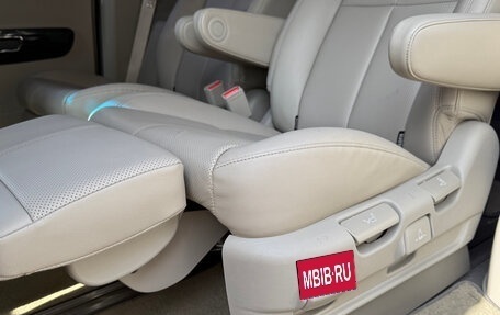 KIA Carnival III, 2018 год, 3 170 000 рублей, 27 фотография