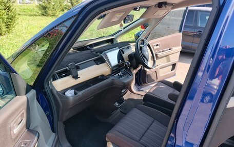 Honda Freed II, 2018 год, 1 600 000 рублей, 17 фотография