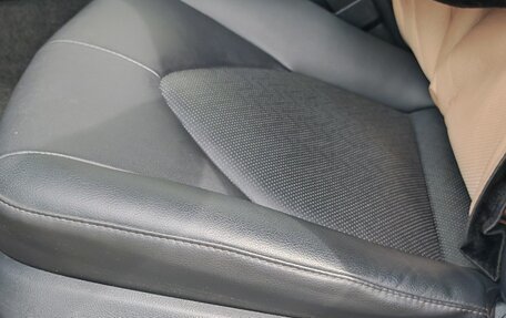 Toyota Camry, 2021 год, 3 300 000 рублей, 15 фотография