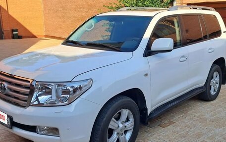 Toyota Land Cruiser 100 рестайлинг 2, 2000 год, 3 500 000 рублей, 2 фотография