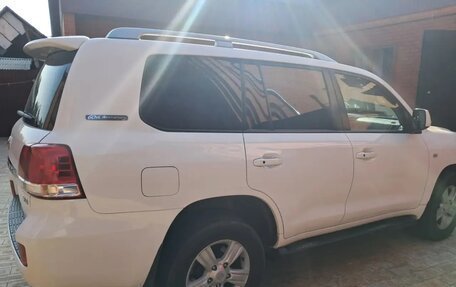 Toyota Land Cruiser 100 рестайлинг 2, 2000 год, 3 500 000 рублей, 3 фотография