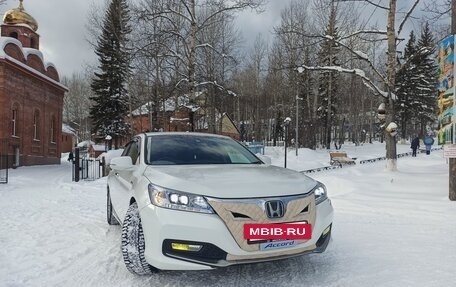Honda Accord IX рестайлинг, 2013 год, 1 785 000 рублей, 28 фотография