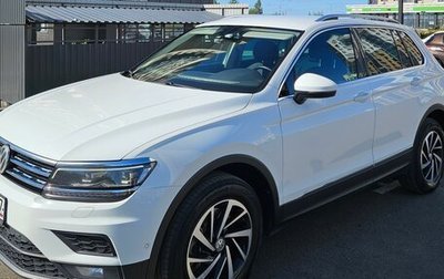 Volkswagen Tiguan II, 2018 год, 3 100 000 рублей, 1 фотография