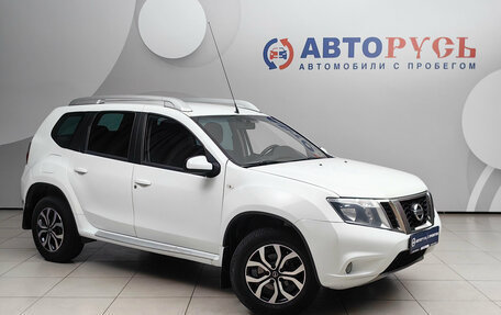 Nissan Terrano III, 2015 год, 948 000 рублей, 1 фотография