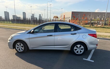 Hyundai Solaris II рестайлинг, 2014 год, 800 000 рублей, 4 фотография