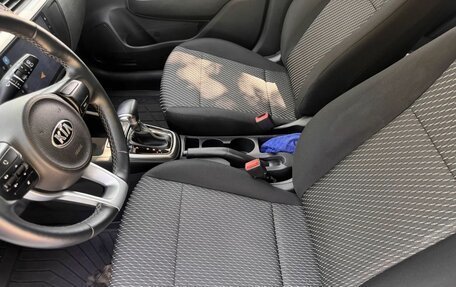 KIA Rio IV, 2020 год, 1 765 000 рублей, 10 фотография