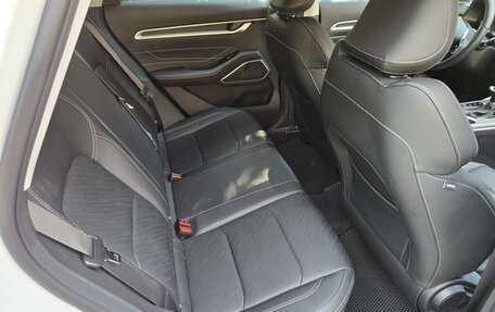 Geely Emgrand, 2024 год, 2 450 000 рублей, 8 фотография