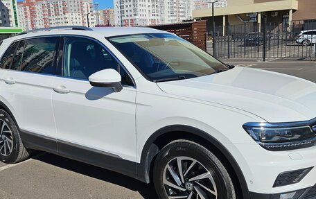 Volkswagen Tiguan II, 2018 год, 3 100 000 рублей, 4 фотография