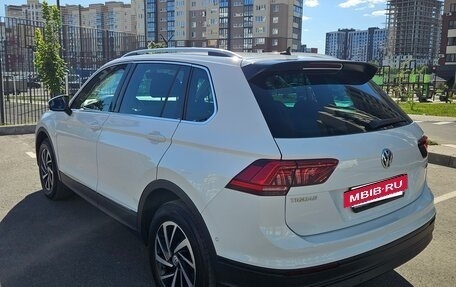 Volkswagen Tiguan II, 2018 год, 3 100 000 рублей, 8 фотография