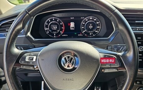 Volkswagen Tiguan II, 2018 год, 3 100 000 рублей, 21 фотография