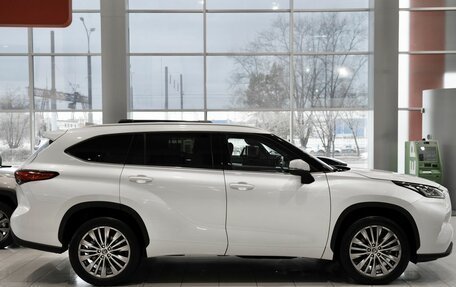 Toyota Highlander, 2026 год, 5 600 000 рублей, 4 фотография