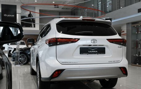 Toyota Highlander, 2026 год, 5 600 000 рублей, 7 фотография