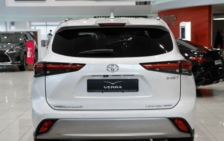Toyota Highlander, 2026 год, 5 600 000 рублей, 6 фотография