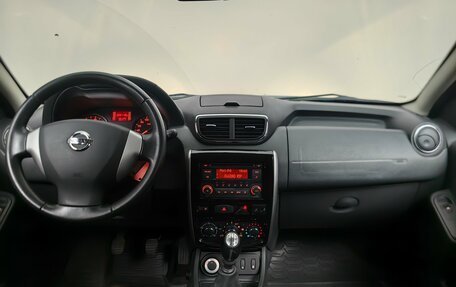 Nissan Terrano III, 2015 год, 948 000 рублей, 12 фотография