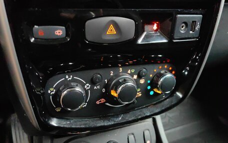Nissan Terrano III, 2015 год, 948 000 рублей, 17 фотография