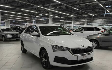 Skoda Rapid II, 2020 год, 1 750 000 рублей, 6 фотография