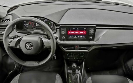 Skoda Rapid II, 2020 год, 1 750 000 рублей, 12 фотография