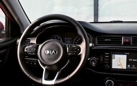 KIA Rio IV, 2018 год, 1 599 000 рублей, 19 фотография